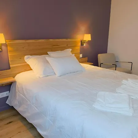 Les Paticheres - La Grange Avec Acces A La Piscine *