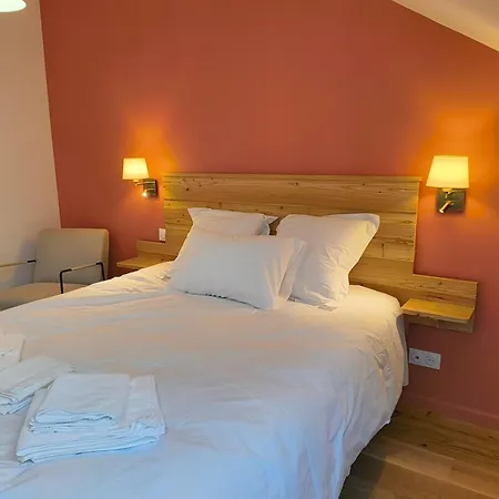 Les Paticheres - La Grange Avec Acces A La Piscine *