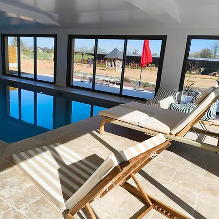 Les Paticheres - La Grange Avec Accès à La Piscine Biville-la-Baignarde