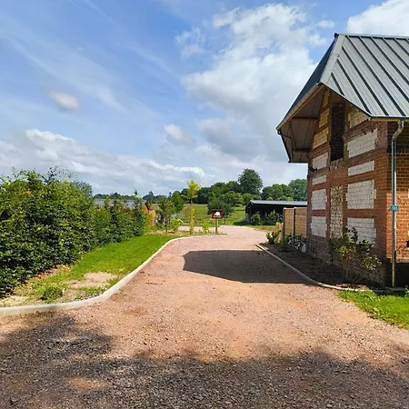 Vakantiehuis Les Paticheres - La Grange Avec Acces A La Piscine *