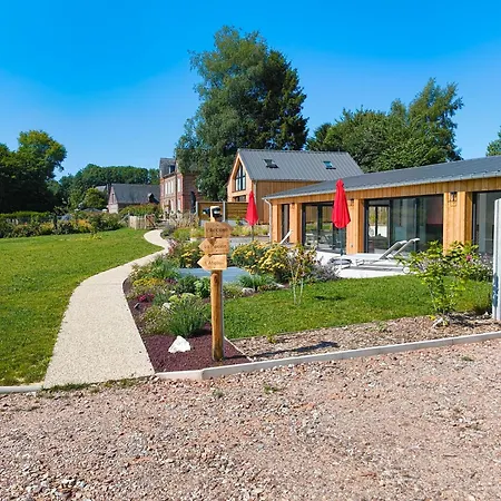 Semesterbostad Les Paticheres - La Grange Avec Acces A La Piscine *